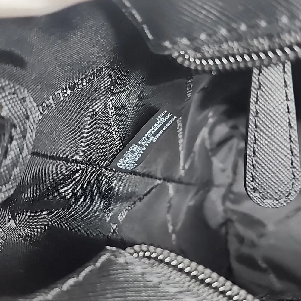 Michael Kors Jet Set Travel Extra-Small Logo Top-Zip Tote Bag - Picture 15 of 15